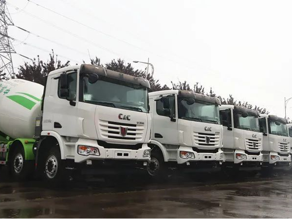 2月重卡銷量11.2萬輛刷新紀(jì)錄，連續(xù)11個(gè)月創(chuàng)新高！