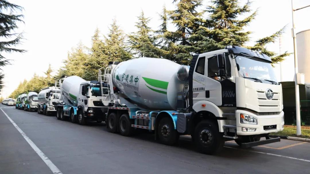 【重卡新聞】11月重卡銷售量新鮮出爐！銷4.8萬輛創(chuàng)年內(nèi)新低